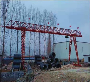 龍門起重機